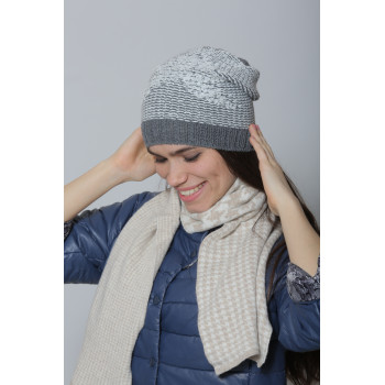 Шапка с жаккардовым...