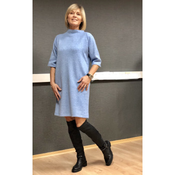 Сукня вовняна з рукавом 3/4