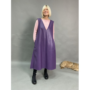 Светр з горловиною човен