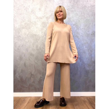 Костюм з віскозного трикотажу