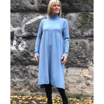 М'яка та затишна сукня з...