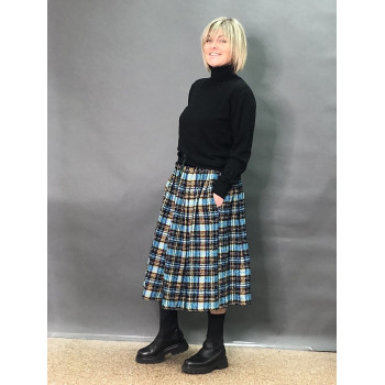 Спідниця у яскраву клітинку