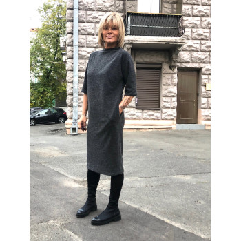 Сукня прямого крою з...