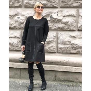 Сукня-трапеція чорна з...