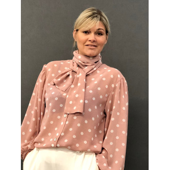 Блуза в білий горошок